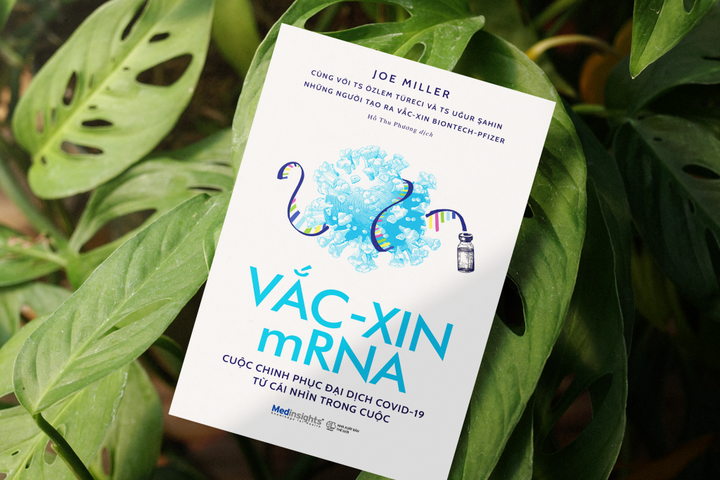 Lời giới thiệu của PGS TS Lê Văn Truyền về cuốn sách "Vắc-xin mRNA" 1